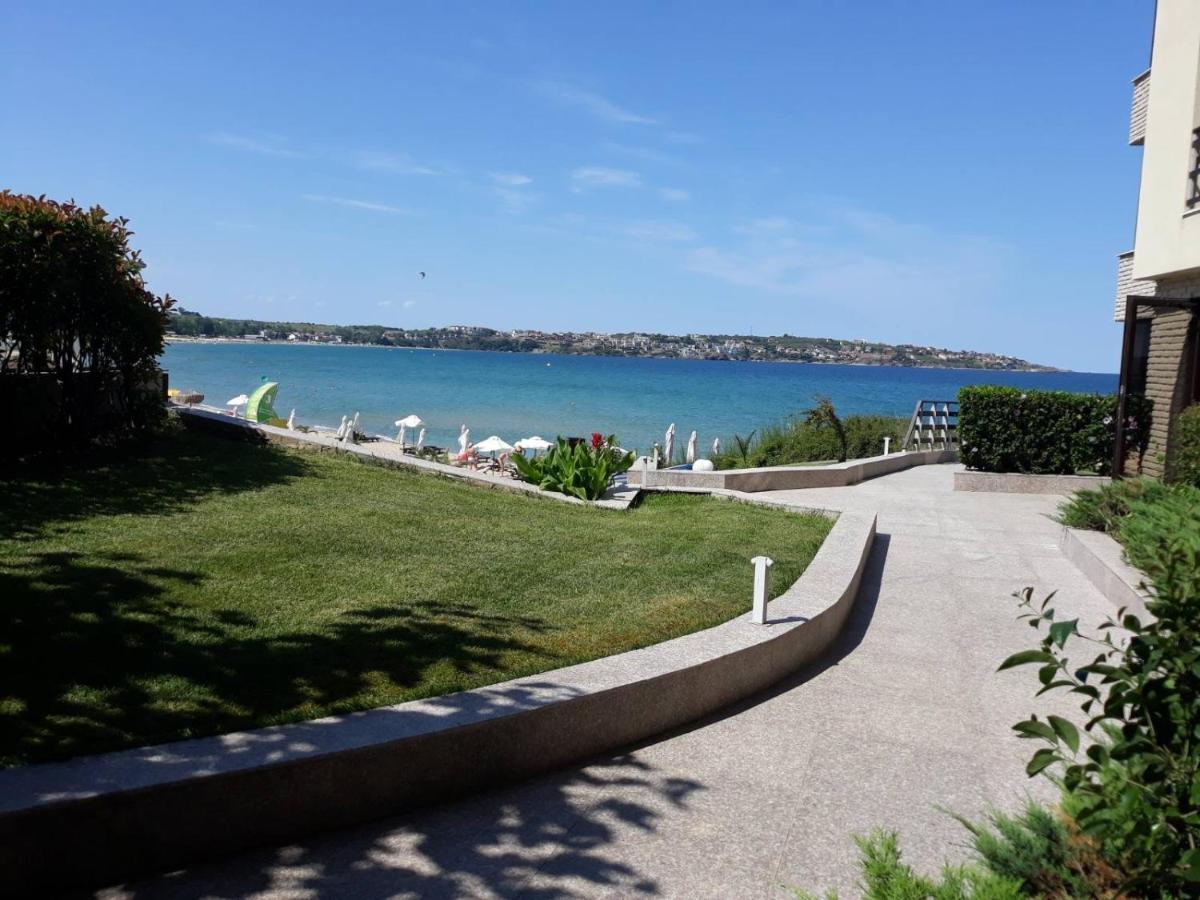 Apartment Sand Lilies Sozopol Exteriör bild